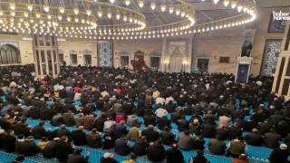 Kahramanmaraş’ta Abdulhamid Han Camii’nde Depremzedelerle Regaib Kandili