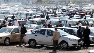 Kahramanmaraş'ta Araç Fiyatları Çakıldı, Suriyeliler Borçlarını Kapatıp Ülkelerine Dönüyor!