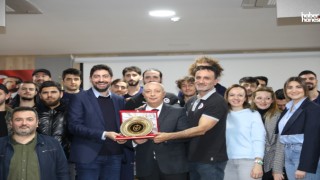 KİÜ'de Basketbol Söyleşisi: Akedaş İstiklalspor Ekibi Öğrencilerle Bir Arada
