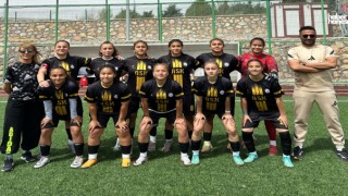 Adil Sani Konukoğlu Spor Lisesi'nin Futbol Takımları Türkiye Finallerinde!