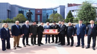 Başkan Görgel, 57. Alay Temsili Sancağını Çanakkale’ye Uğurladı