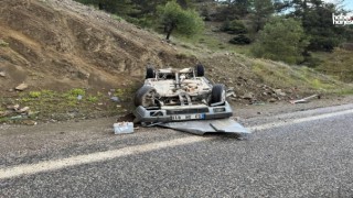 Kahramanmaraş Ilıca Yolunda Otomobil Ters Döndü: 2’si Çocuk, 3 Yaralı