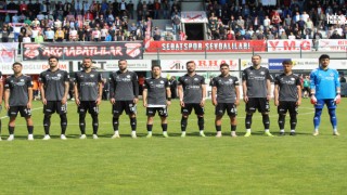 Play-Off’ta Fırtına Gibi Esti: Kahramanmaraş İstiklalspor’dan Çifte Galibiyet!